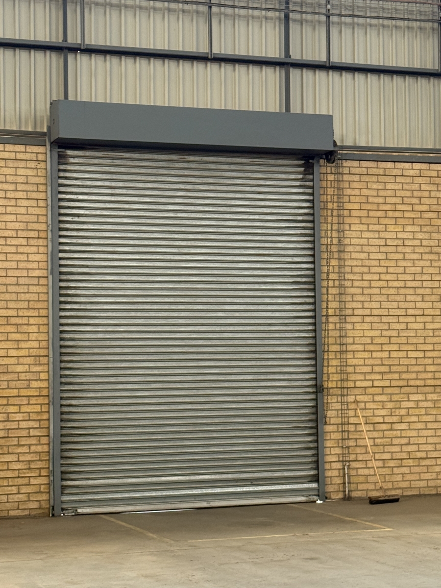 To Let commercial Property for Rent in Gosforth Park Gauteng