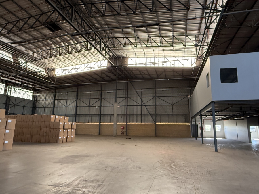 To Let commercial Property for Rent in Gosforth Park Gauteng