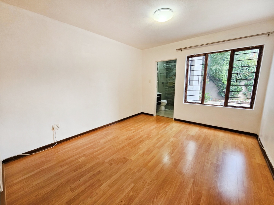 2 Bedroom Property for Sale in Morningside Gauteng