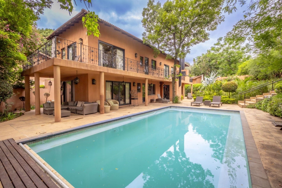 12 Bedroom Property for Sale in Ferndale Gauteng