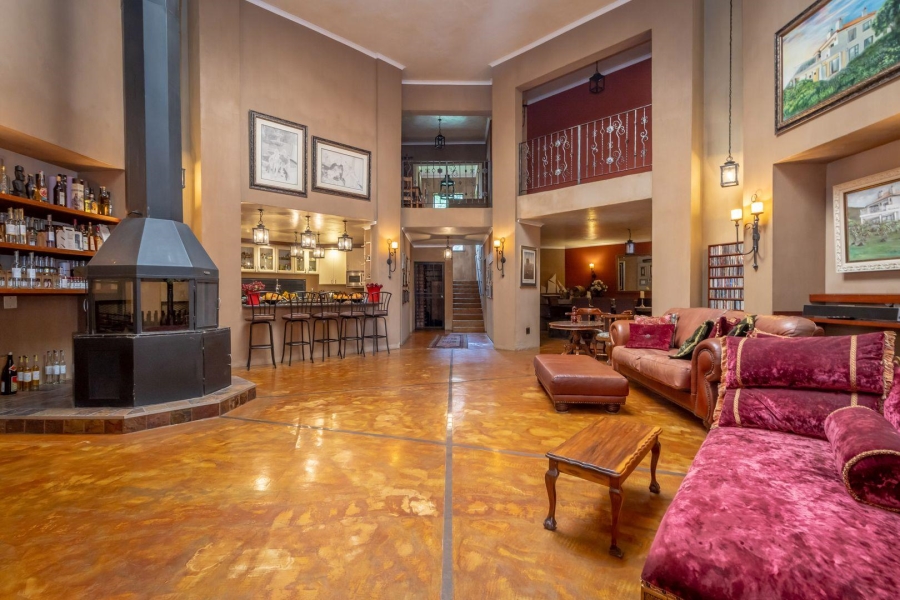 12 Bedroom Property for Sale in Ferndale Gauteng