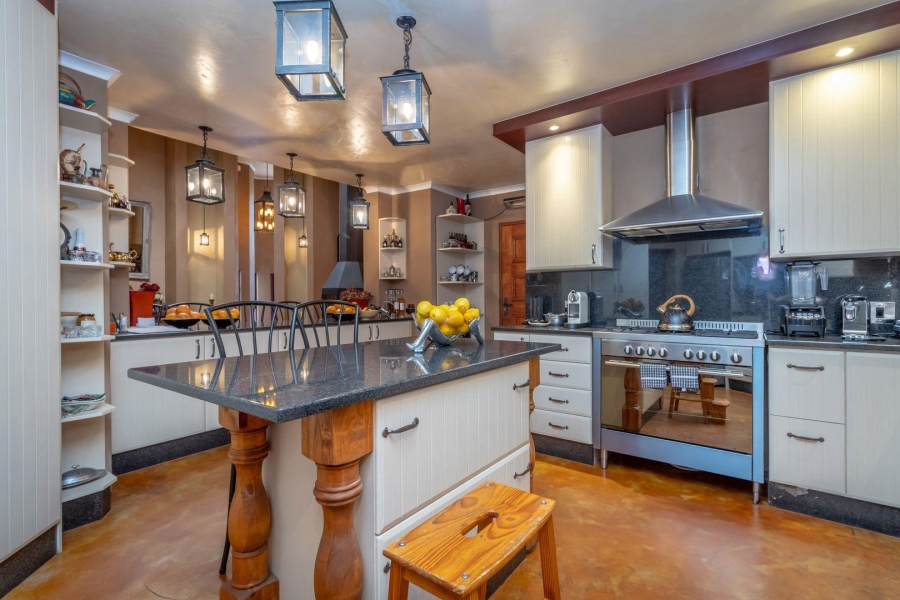 12 Bedroom Property for Sale in Ferndale Gauteng