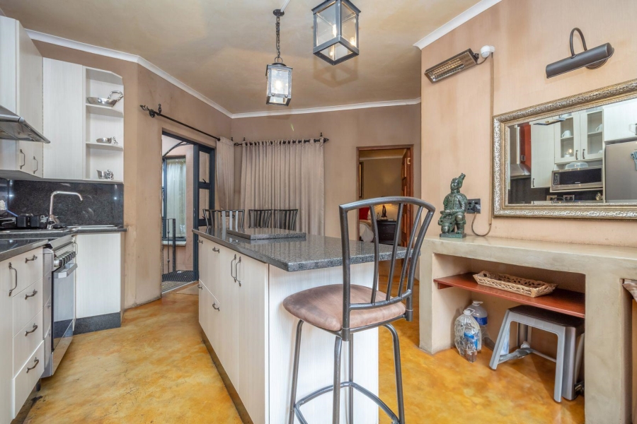 12 Bedroom Property for Sale in Ferndale Gauteng