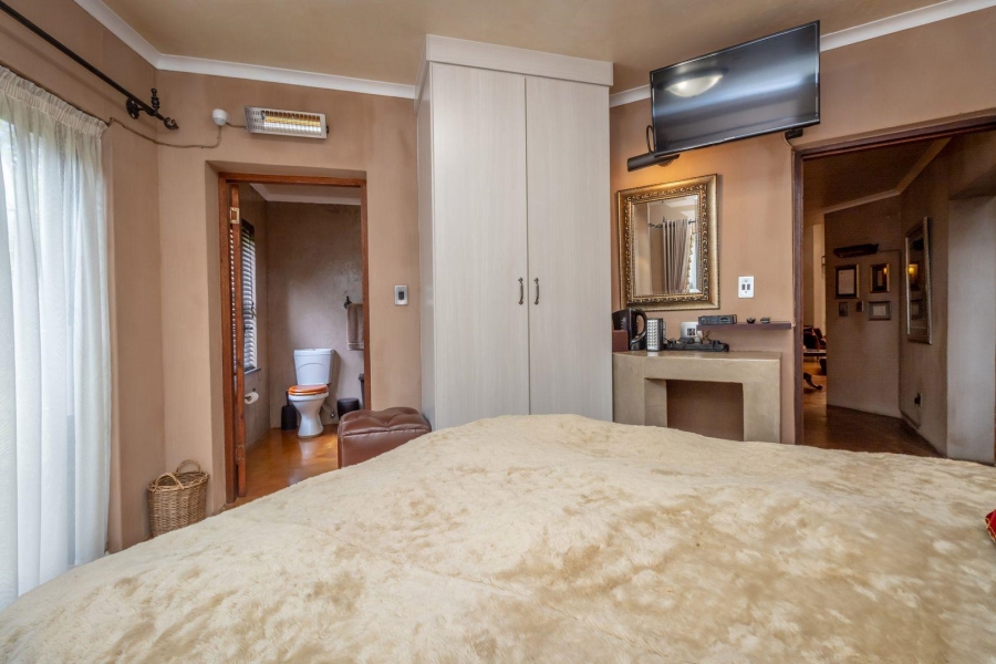 12 Bedroom Property for Sale in Ferndale Gauteng