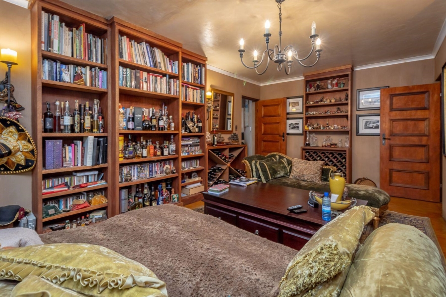 12 Bedroom Property for Sale in Ferndale Gauteng