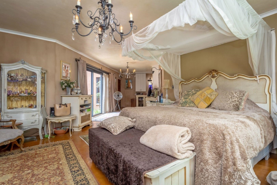 12 Bedroom Property for Sale in Ferndale Gauteng