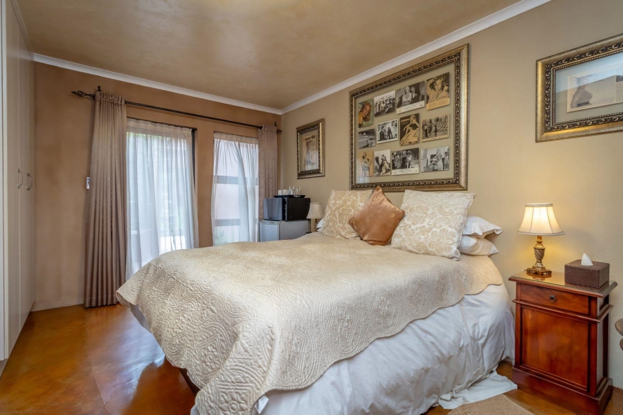 12 Bedroom Property for Sale in Ferndale Gauteng