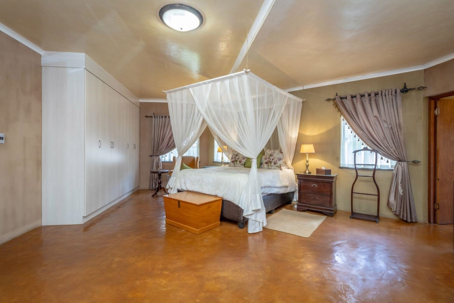 12 Bedroom Property for Sale in Ferndale Gauteng
