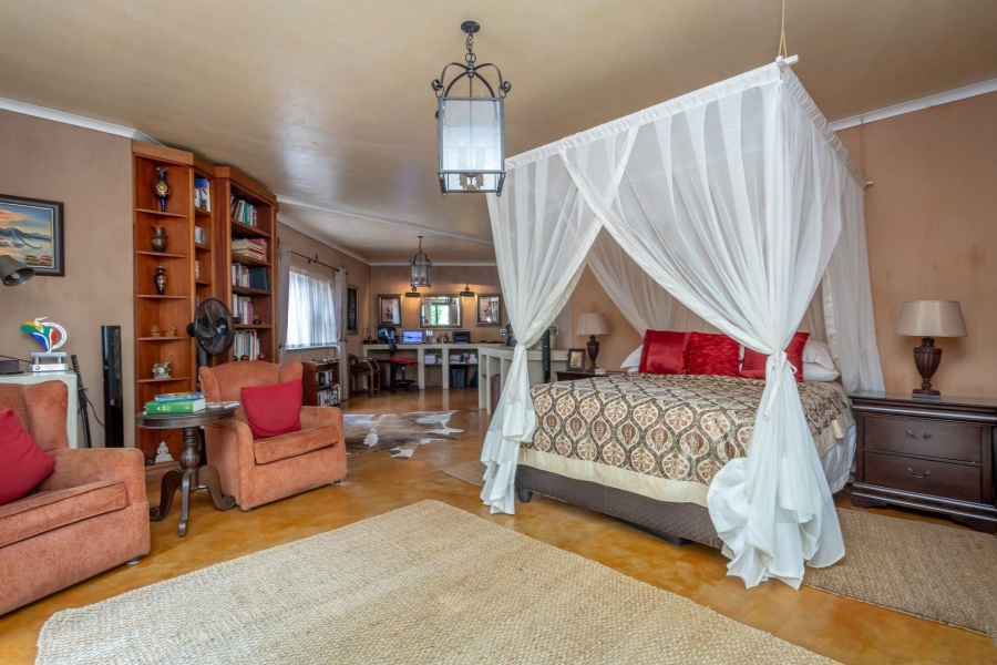 12 Bedroom Property for Sale in Ferndale Gauteng