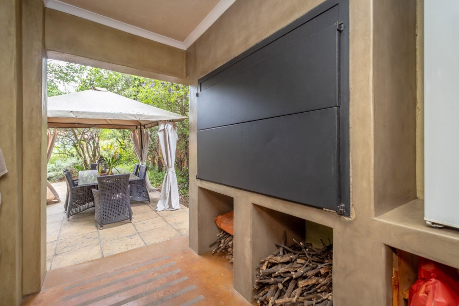 12 Bedroom Property for Sale in Ferndale Gauteng
