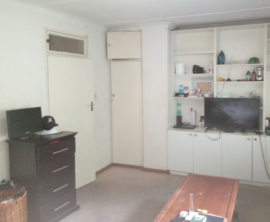 2 Bedroom Property for Sale in Windsor East Gauteng