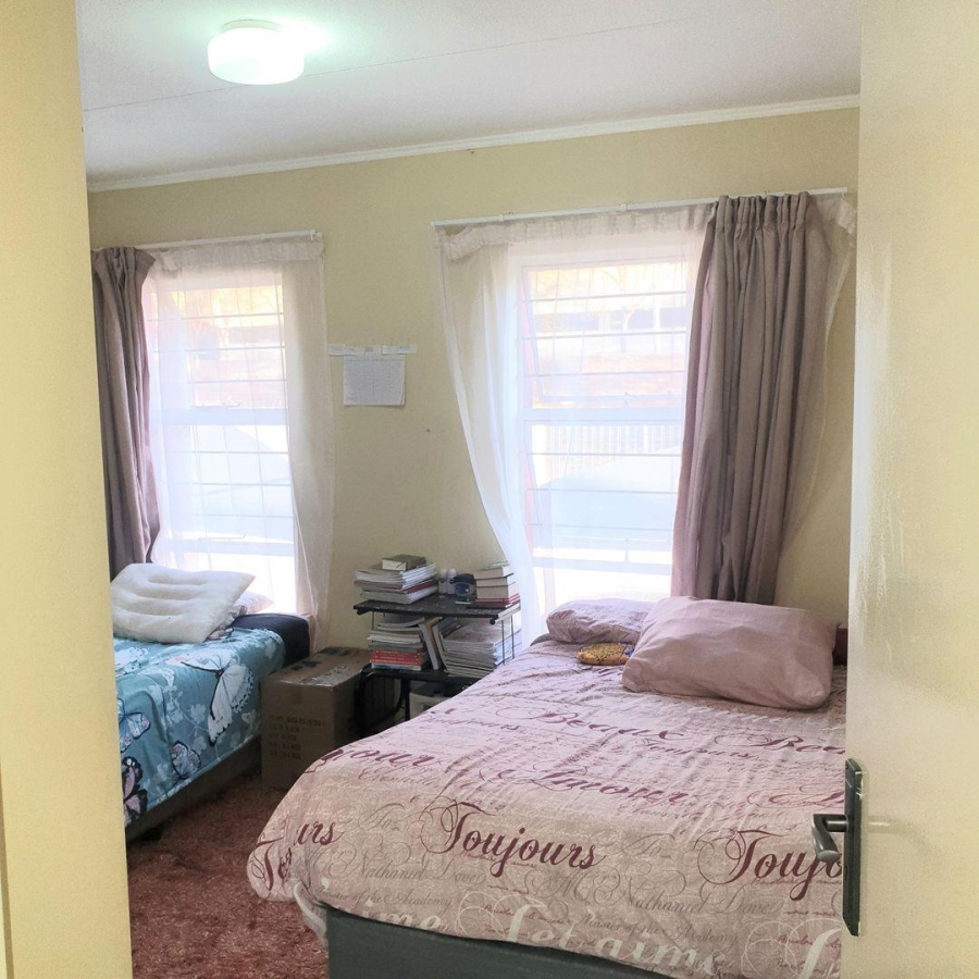 2 Bedroom Property for Sale in Ferndale Gauteng