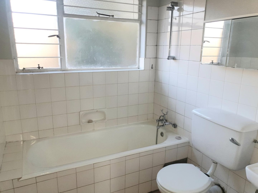 2 Bedroom Property for Sale in Windsor East Gauteng