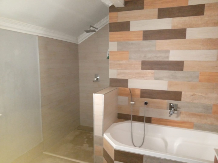 3 Bedroom Property for Sale in Ferndale Gauteng