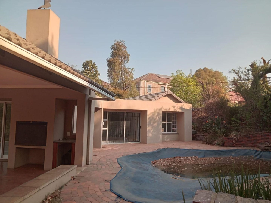 3 Bedroom Property for Sale in Ferndale Gauteng
