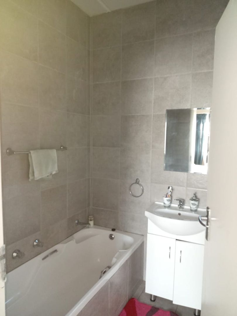 3 Bedroom Property for Sale in Ferndale Gauteng