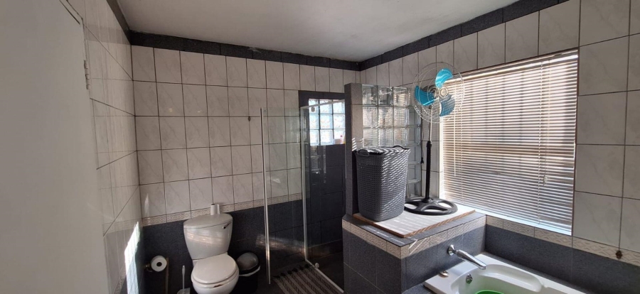 4 Bedroom Property for Sale in Ferndale Gauteng