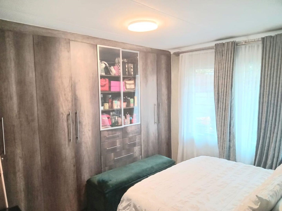 2 Bedroom Property for Sale in Northwold Gauteng
