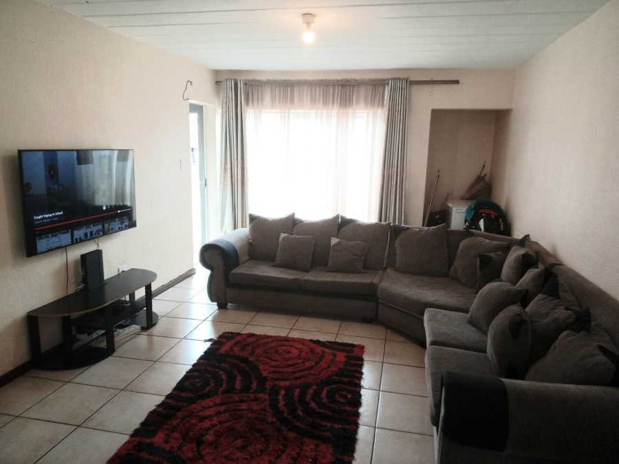 2 Bedroom Property for Sale in Ferndale Gauteng