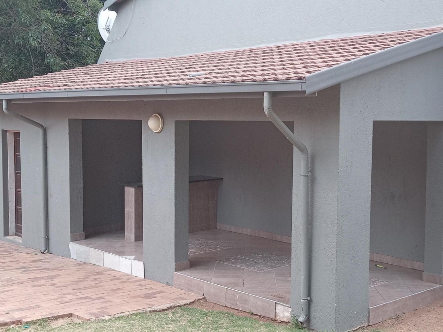 2 Bedroom Property for Sale in Ferndale Gauteng
