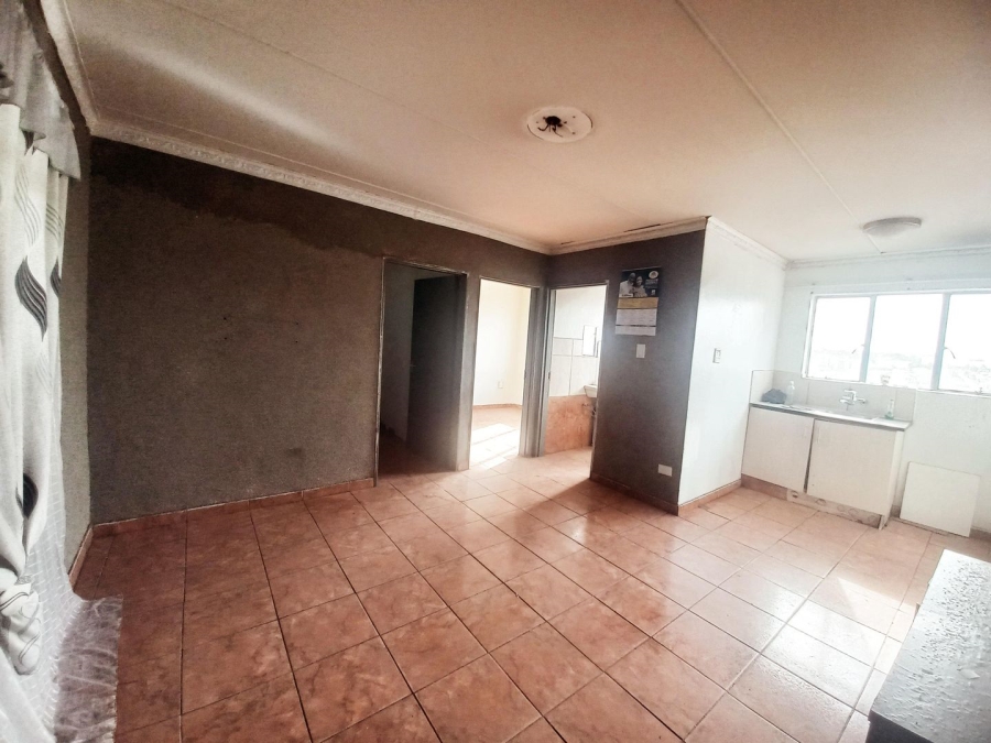 2 Bedroom Property for Sale in Fleurhof Gauteng