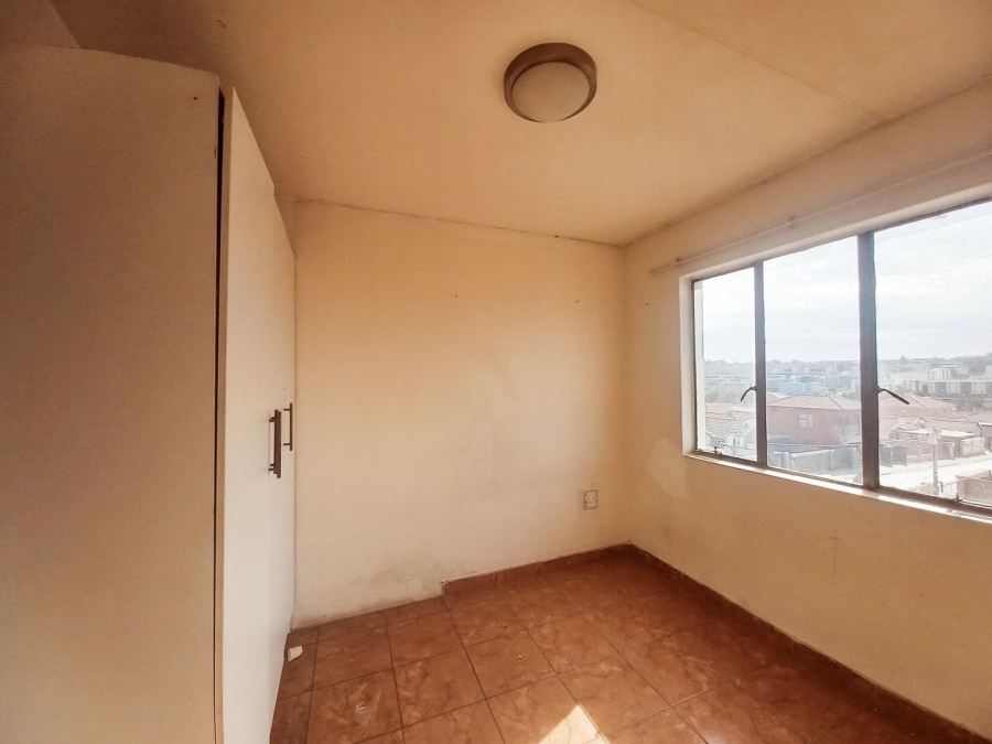 2 Bedroom Property for Sale in Fleurhof Gauteng