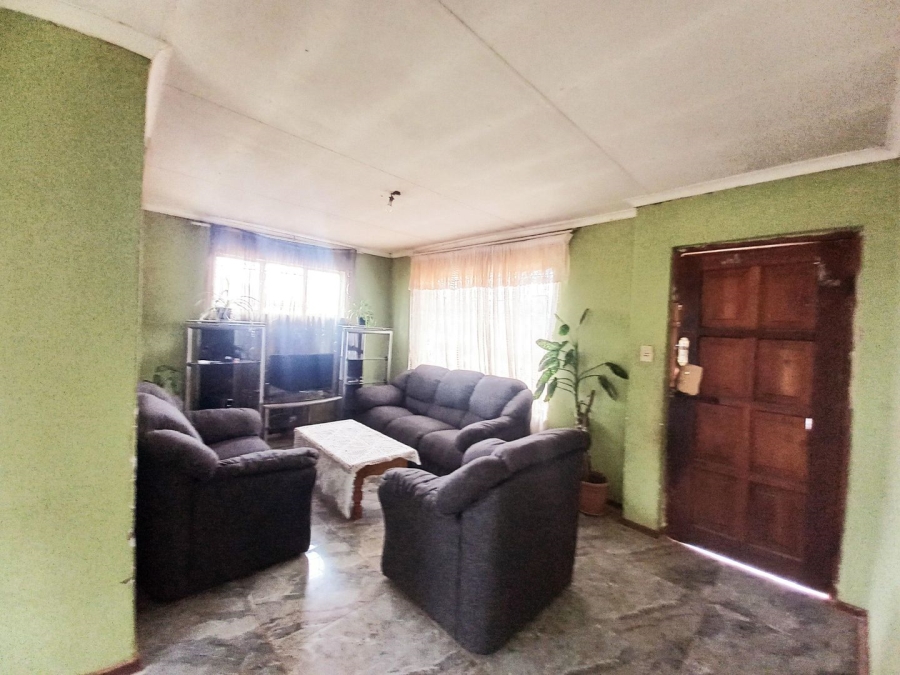 3 Bedroom Property for Sale in Lawley Gauteng