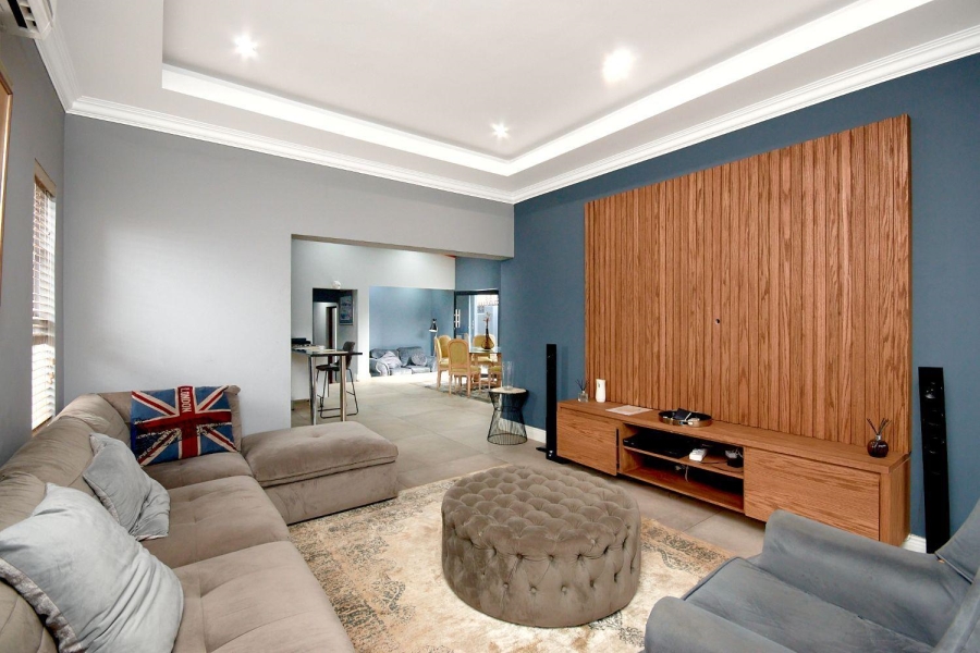 3 Bedroom Property for Sale in Protea Glen Gauteng