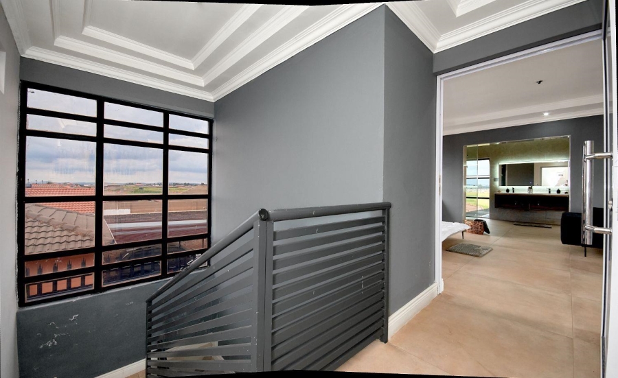 3 Bedroom Property for Sale in Protea Glen Gauteng