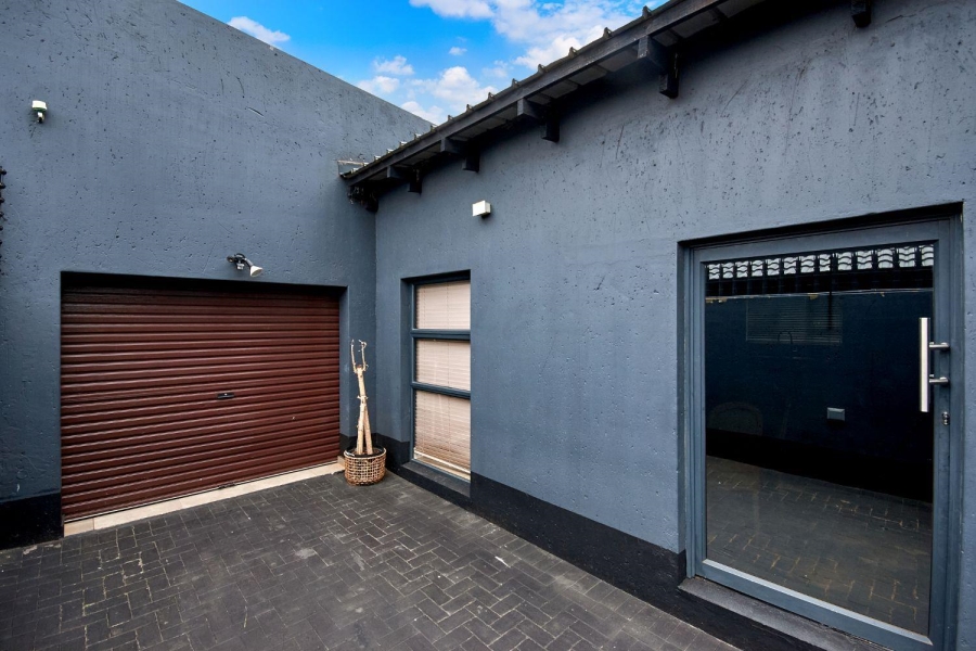 3 Bedroom Property for Sale in Protea Glen Gauteng