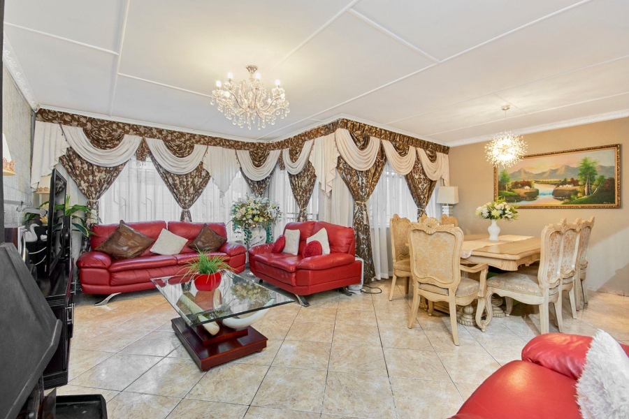 3 Bedroom Property for Sale in Lindhaven Gauteng