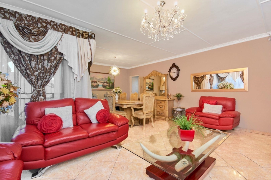 3 Bedroom Property for Sale in Lindhaven Gauteng