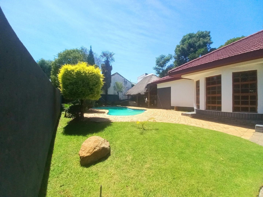 3 Bedroom Property for Sale in Mondeor Gauteng