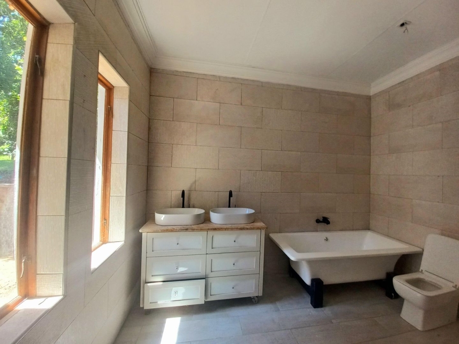 3 Bedroom Property for Sale in Mondeor Gauteng