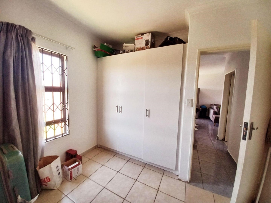 2 Bedroom Property for Sale in Groblerpark Gauteng