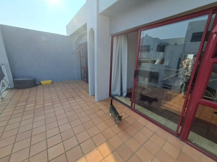 2 Bedroom Property for Sale in Northcliff Gauteng