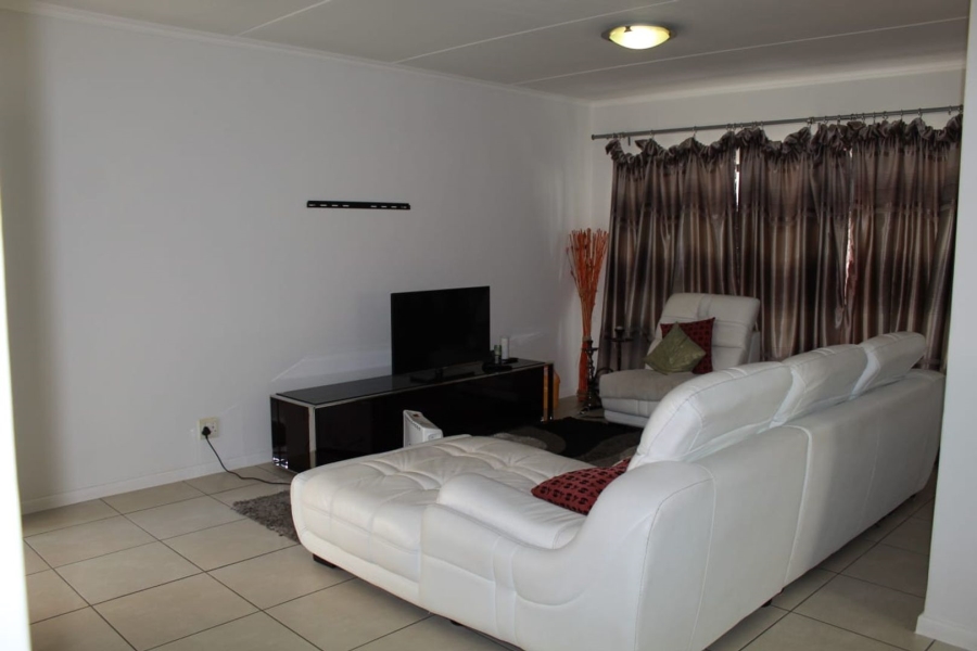 3 Bedroom Property for Sale in Bryanston Gauteng