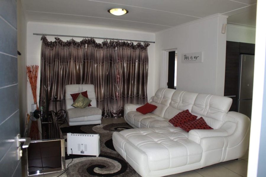 3 Bedroom Property for Sale in Bryanston Gauteng