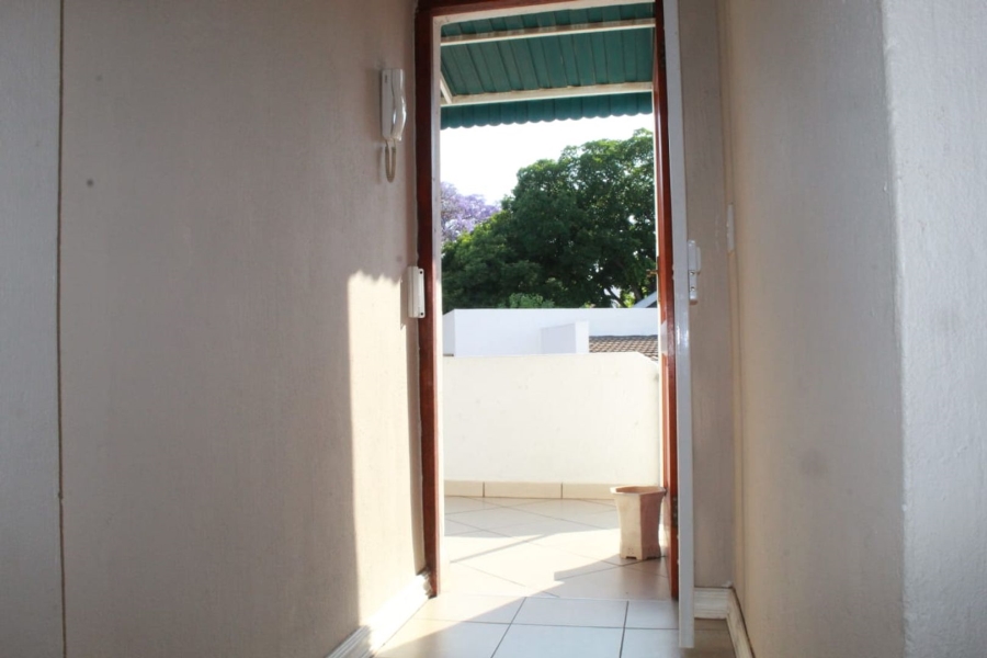 2 Bedroom Property for Sale in Bryanston Gauteng