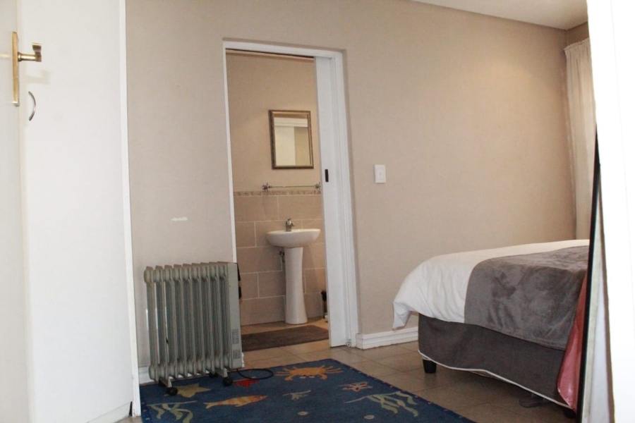 2 Bedroom Property for Sale in Bryanston Gauteng