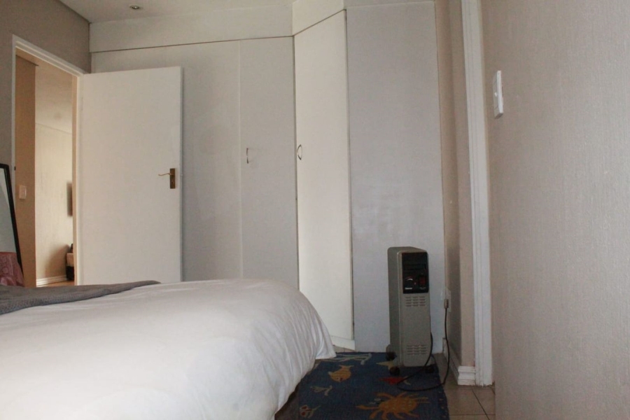 2 Bedroom Property for Sale in Bryanston Gauteng