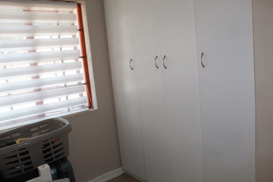 2 Bedroom Property for Sale in Bryanston Gauteng