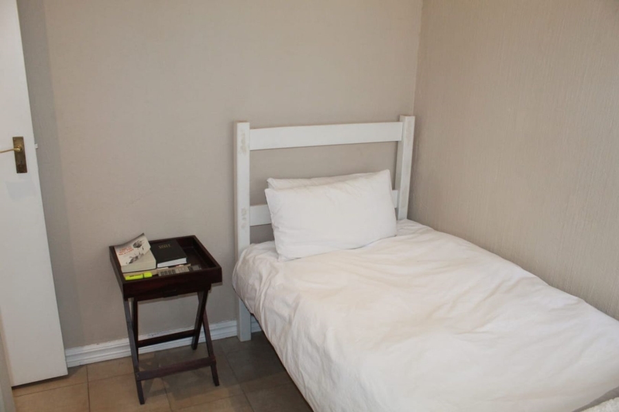 2 Bedroom Property for Sale in Bryanston Gauteng