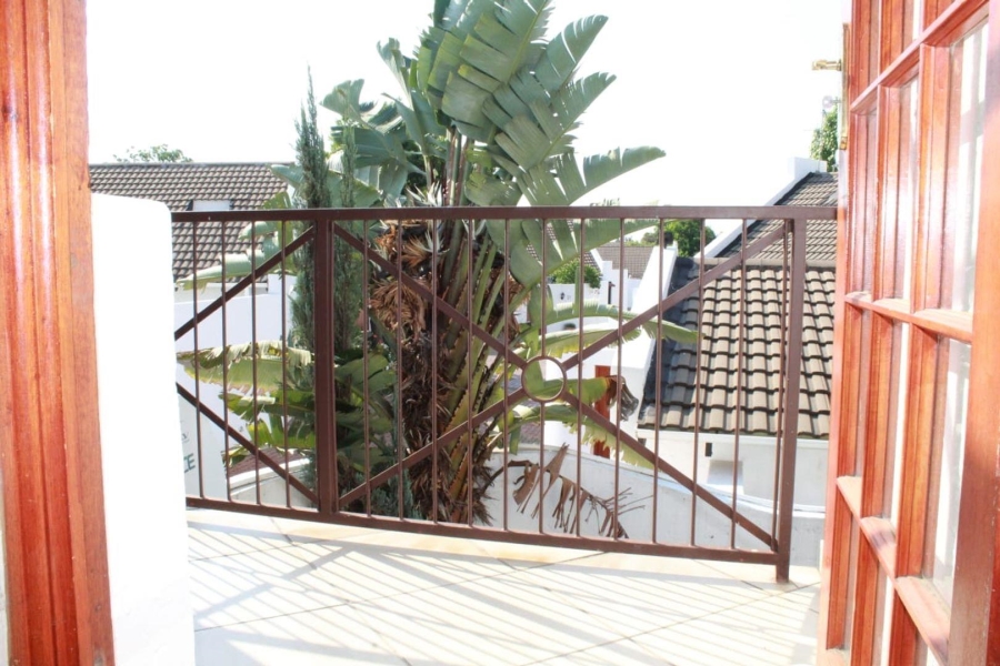 2 Bedroom Property for Sale in Bryanston Gauteng