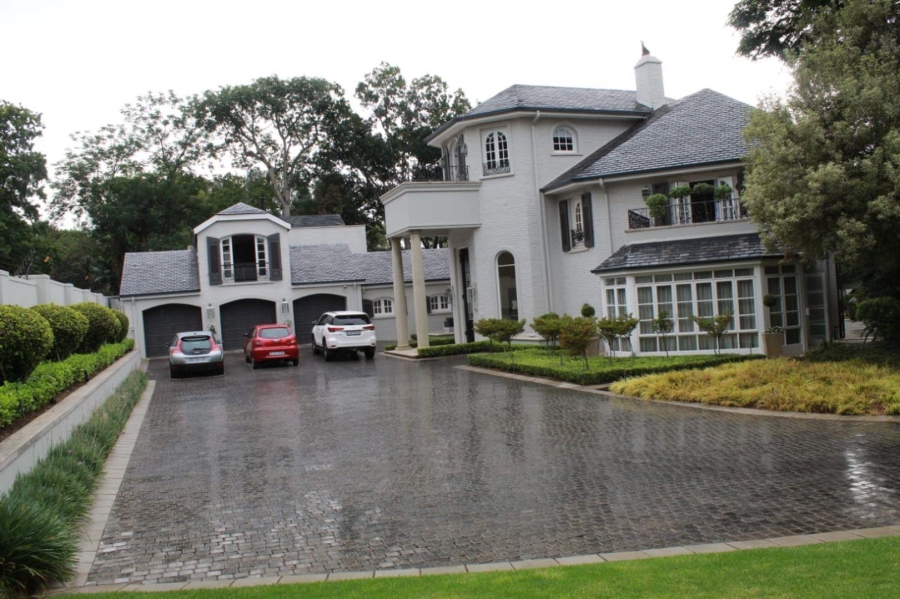 5 Bedroom Property for Sale in Bryanston Gauteng
