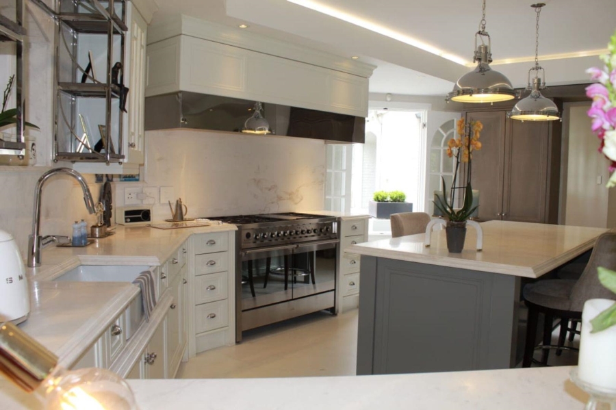 5 Bedroom Property for Sale in Bryanston Gauteng
