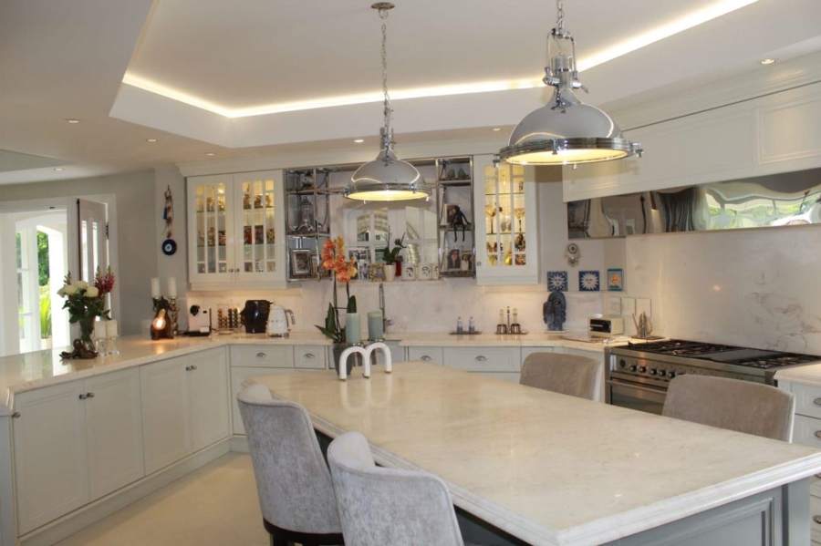 5 Bedroom Property for Sale in Bryanston Gauteng