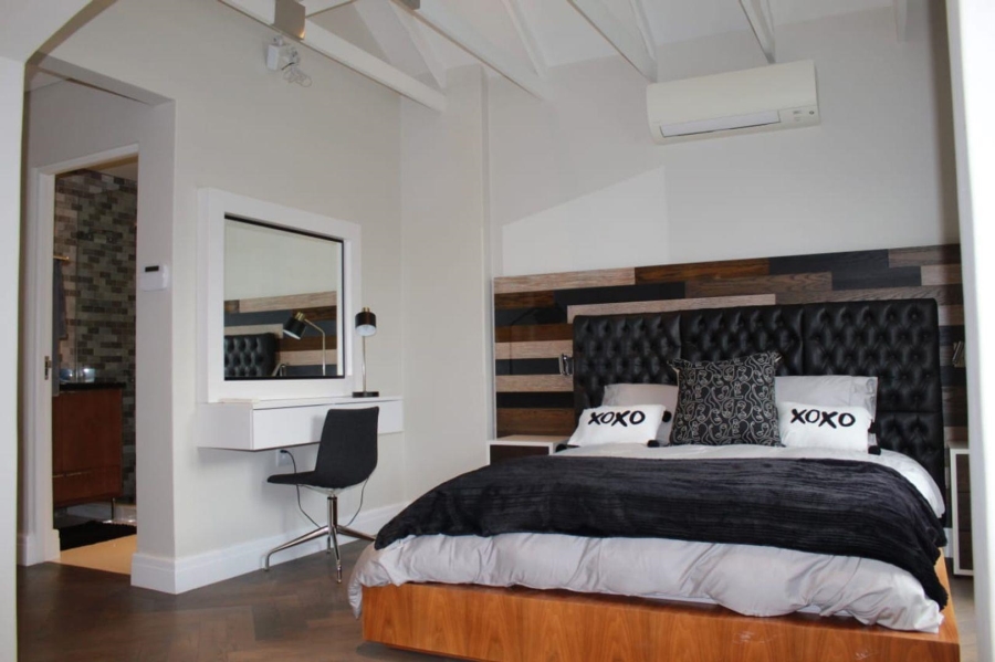 5 Bedroom Property for Sale in Bryanston Gauteng