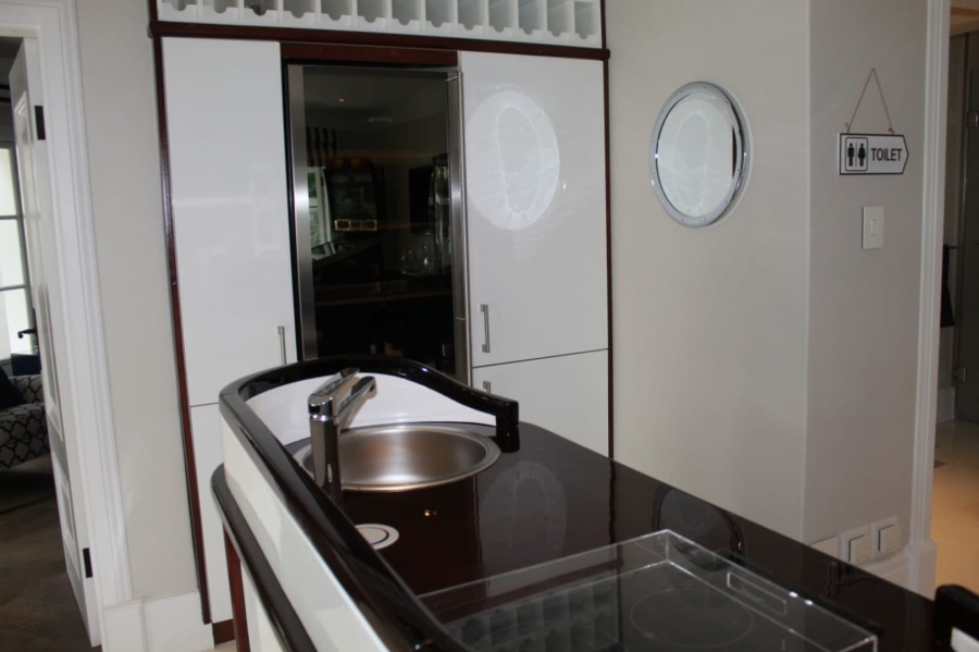 5 Bedroom Property for Sale in Bryanston Gauteng