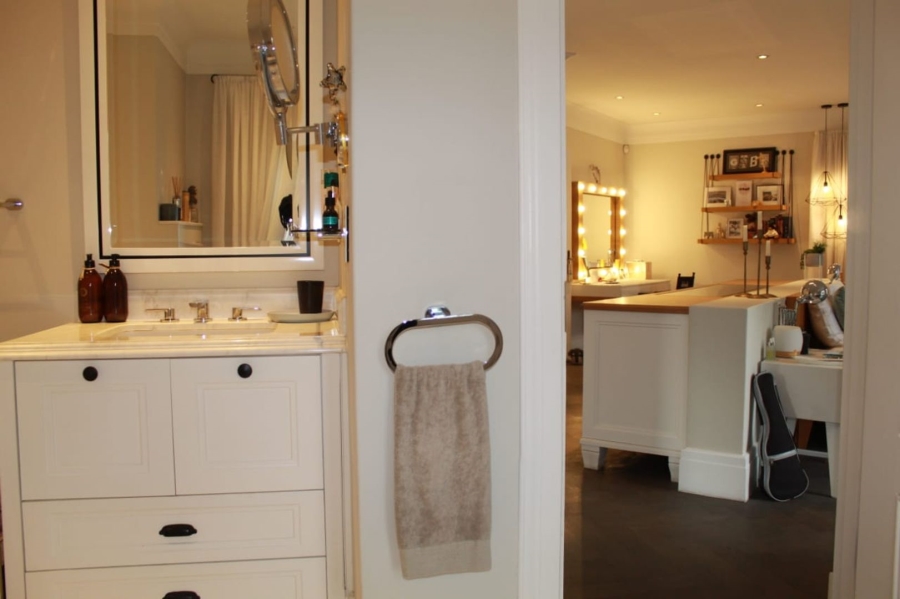 5 Bedroom Property for Sale in Bryanston Gauteng